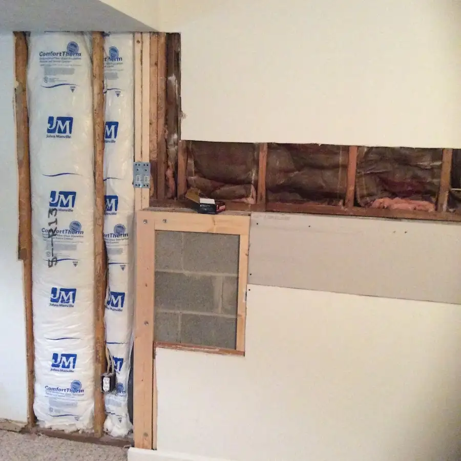 Wall insulation replacement during Structural Drying in Roscoe
